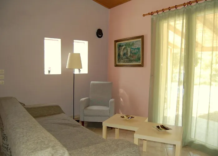 Blue Lagoon Vila *